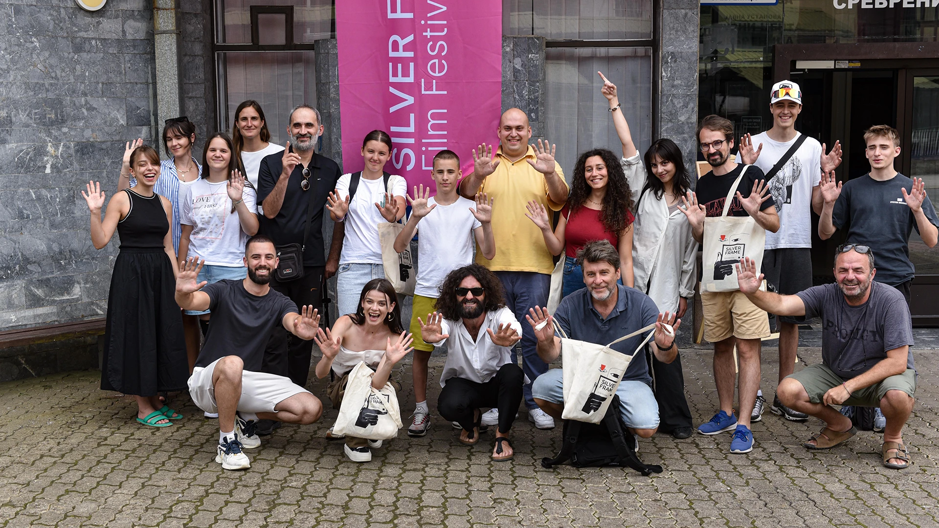 Mladen Kojic King - Silver Frame_2